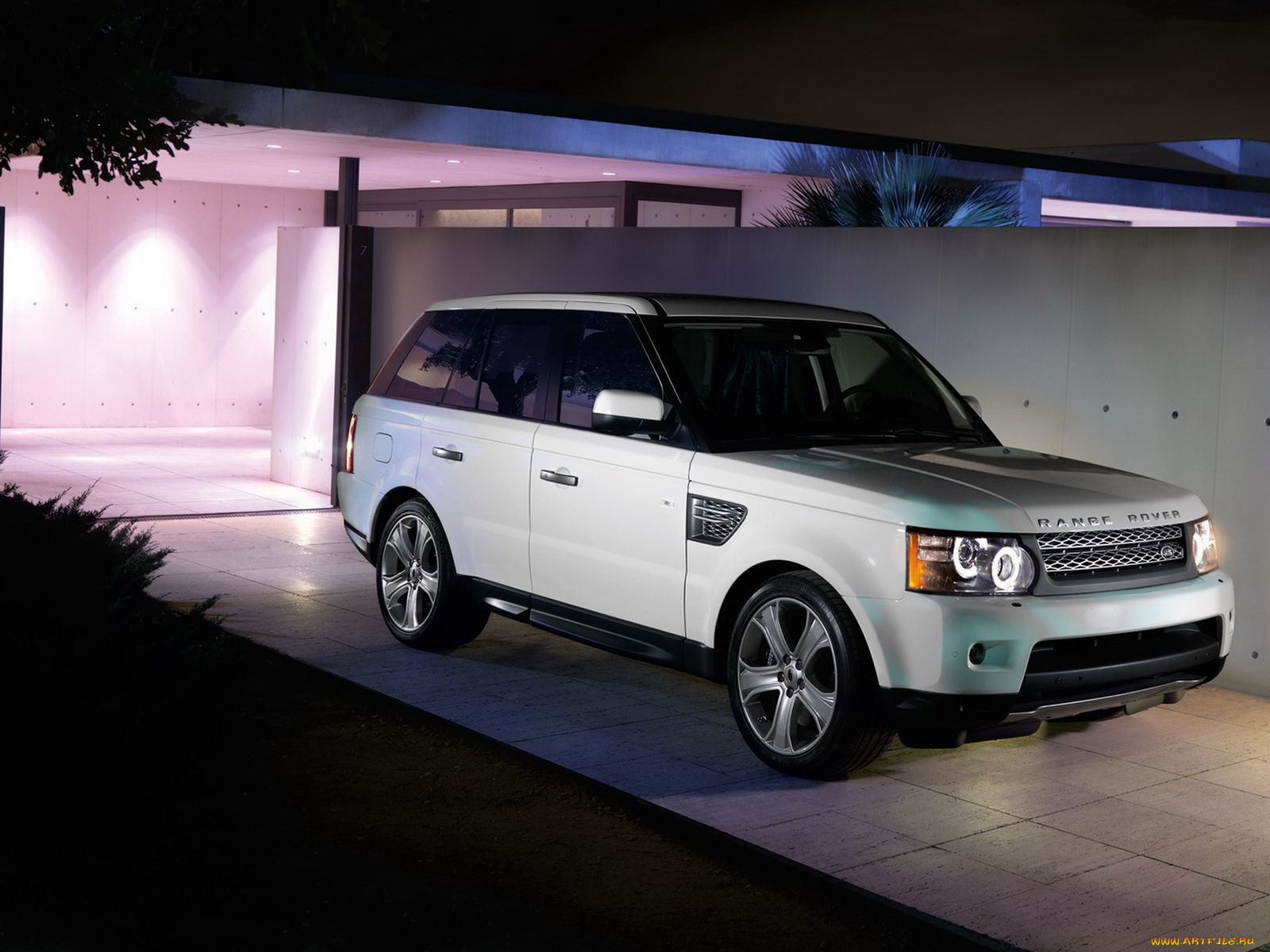, range, rover